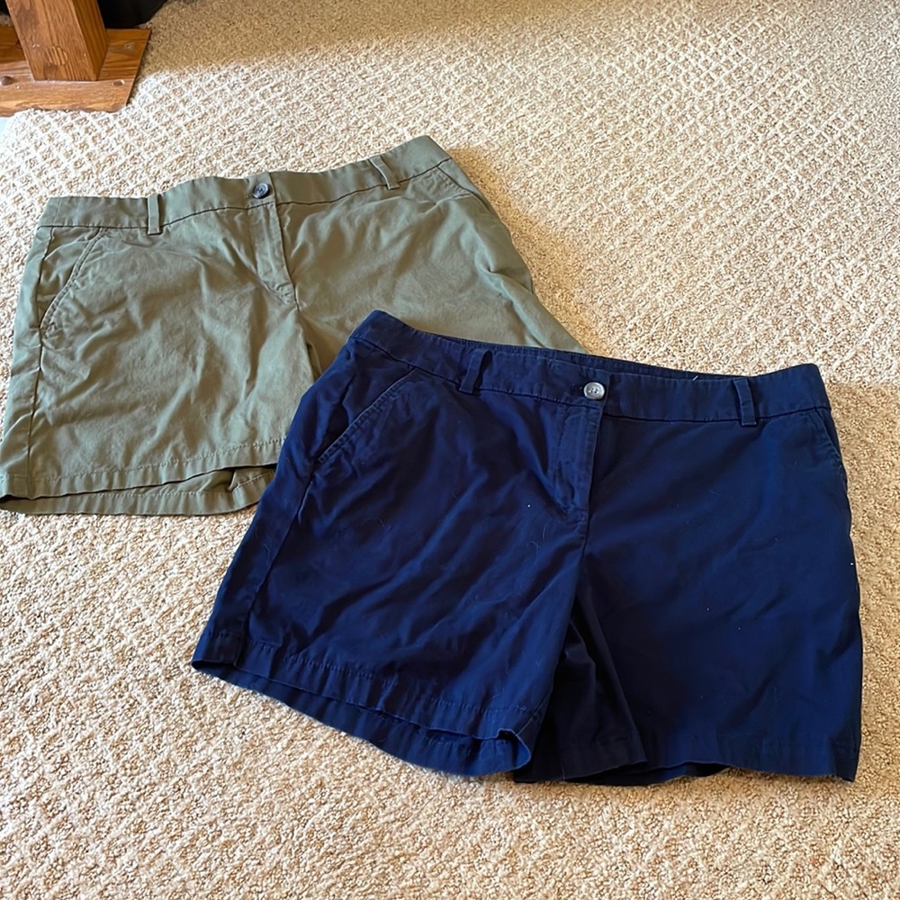 LOFT Lot of 2 Cotton Twill Shorts 6” Size 10